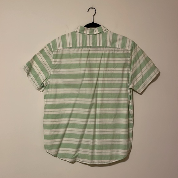 Banana Republic standard fit green strip linen half button up shirt - Picture 4 of 4